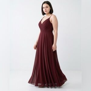 XL Bridesmaid Gown Dress With Pockets!